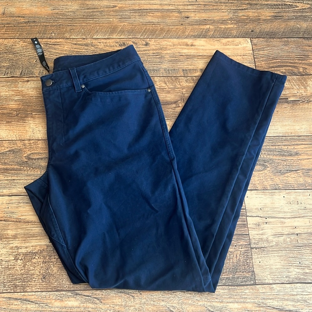 Lululemon ABC Pant Classic 34" *Utilitech - True Navy